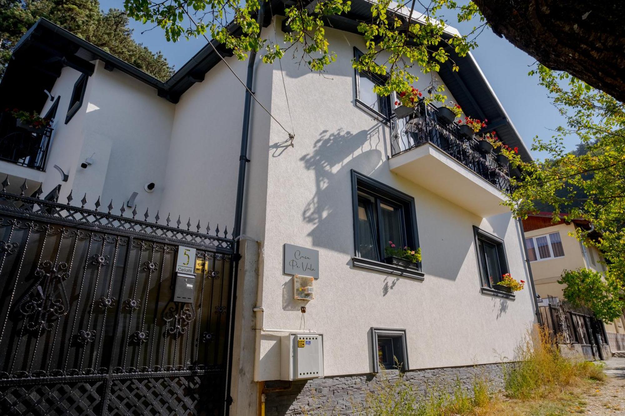 Casa Pe Vale Hotel Rîşnov Exterior foto